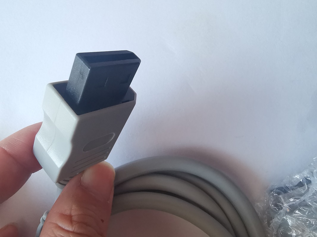 Mới Thật RGB Điện Âm Tường Có  - đánh giá và giá Retro Gaming Cables