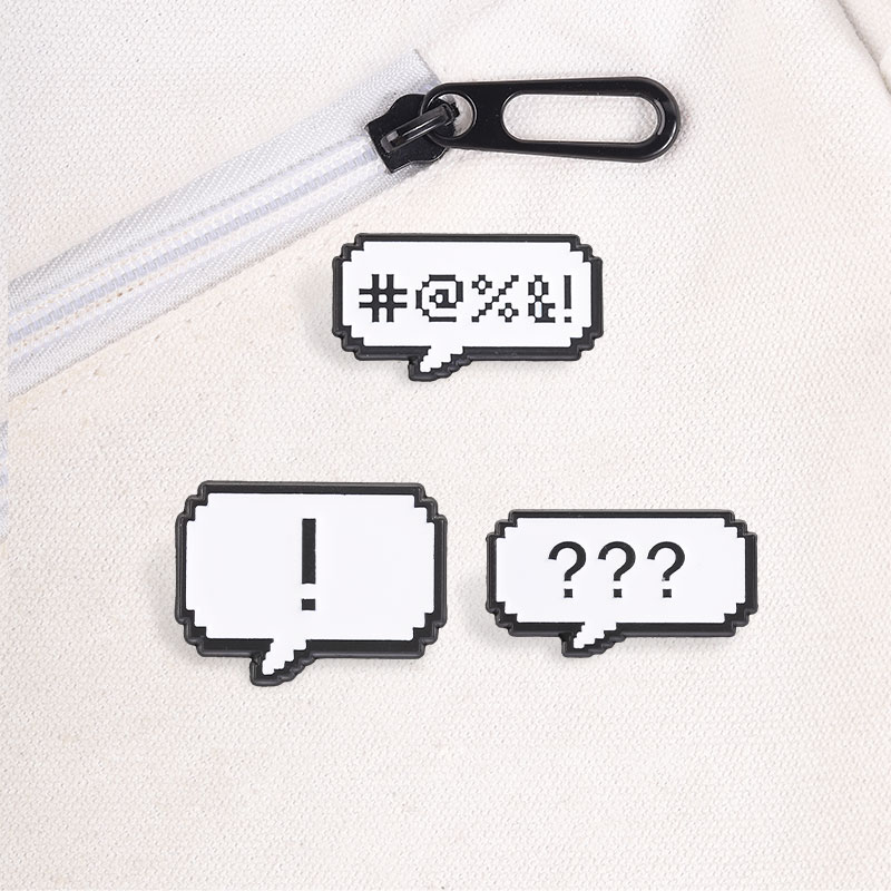 Retro Pixel Chat Bubble Enamel - đánh giá và giá Retro Gaming Meme